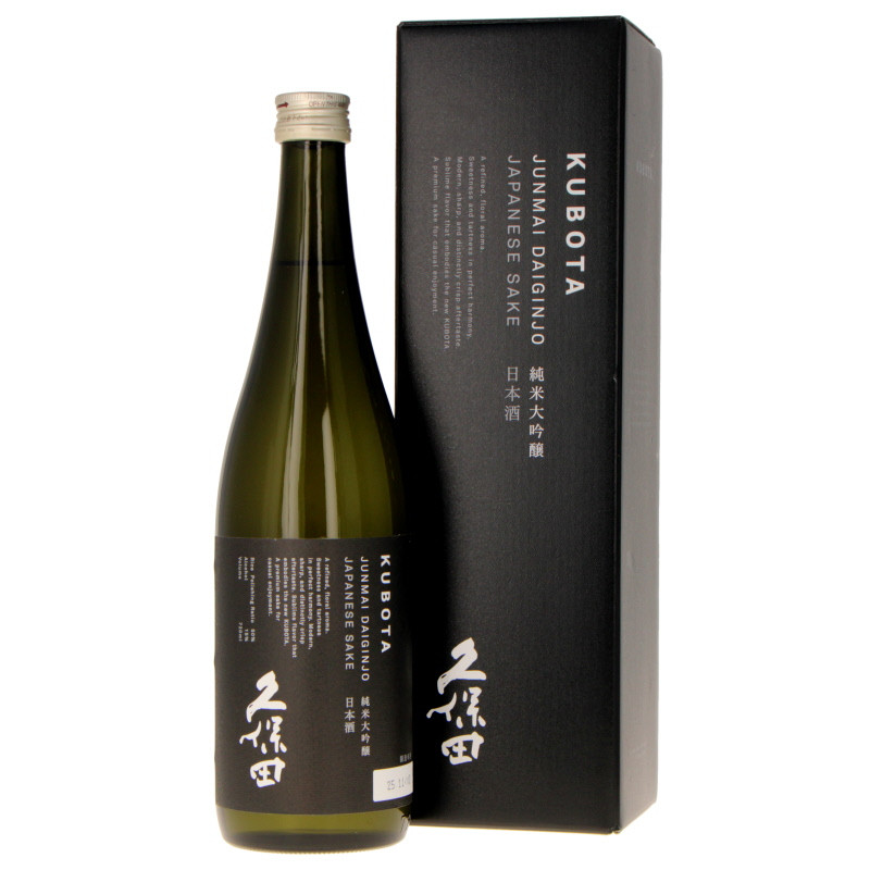 Sake Kubota junmai daiginjo from Niigata 72cl