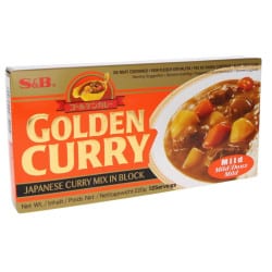 Golden curry amakuchi 220g S&B (6/10)