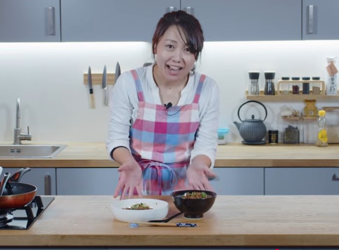 Yurie explique comment cuisiner japonais