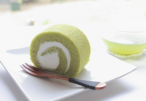 Matcha Green Tea Roll Cake