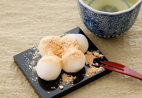 Dango: the basic recipe for mochi balls