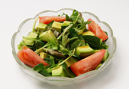 Avocado Salad with Wasabi Dressing: A Japanese Salad Recipe